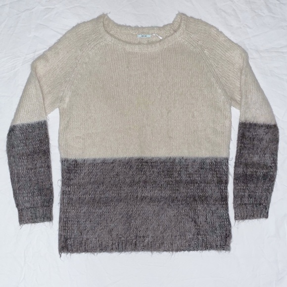 UO Color-Block Sweater - Picture 3 of 8